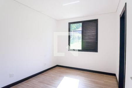 suite 1 de casa de condomínio à venda com 4 quartos, 350m² em Vereda das Gerais, Nova Lima