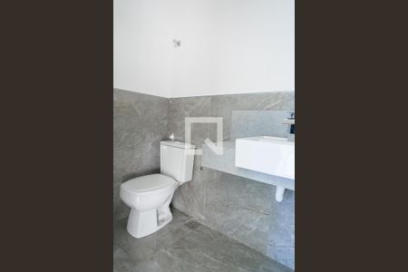 Lavabo de casa de condomínio à venda com 4 quartos, 350m² em Vereda das Gerais, Nova Lima