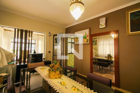 Casa para alugar com 200m², 3 quartos e 2 vagas Casa para alugar com 200m², 3 quartos e 2 vagasSala 2