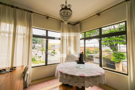 Casa para alugar com 200m², 3 quartos e 2 vagas Casa para alugar com 200m², 3 quartos e 2 vagasSala de Jantar