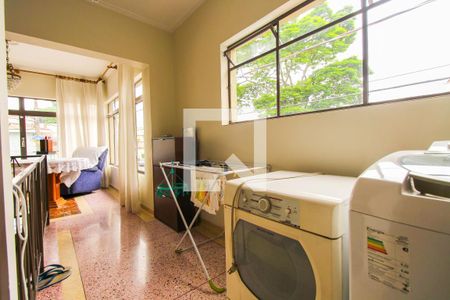 Casa para alugar com 200m², 3 quartos e 2 vagas Casa para alugar com 200m², 3 quartos e 2 vagasÁrea de Serviço