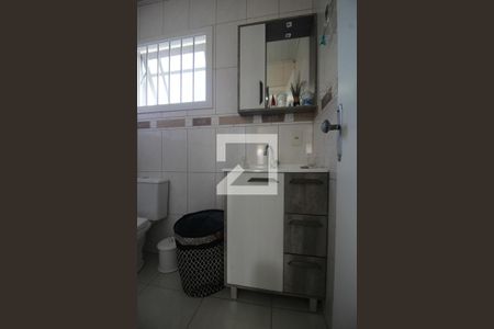 Casa à venda com 105m², 2 quartos e 3 vagasBanheiro 1