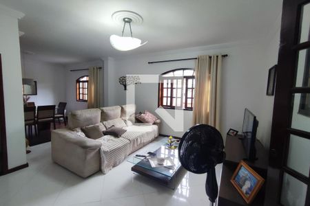Sala de casa de condomínio para alugar com 3 quartos, 300m² em Tanque, Rio de Janeiro
