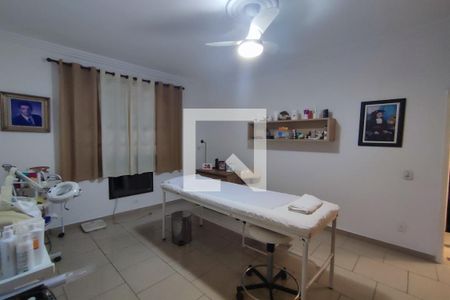 Casa de condomínio para alugar com 300m², 3 quartos e 1 vaga Casa de condomínio para alugar com 300m², 3 quartos e 1 vagaQuarto 2