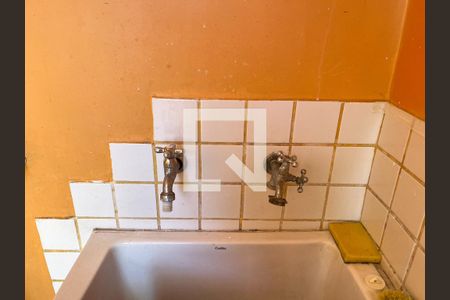 Casa à venda com 180m², 3 quartos e 2 vagas Casa à venda com 180m², 3 quartos e 2 vagasÁrea de Serviço