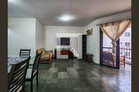 Sala de apartamento para alugar com 4 quartos, 110m² em Balneário Guarujá, Guarujá