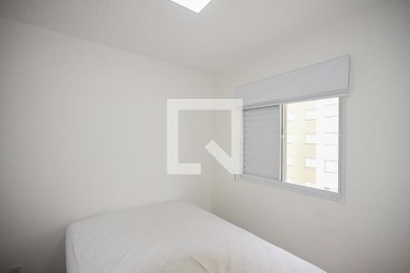 Quarto 2 de apartamento para alugar com 2 quartos, 42m² em Vila Plana, São Paulo