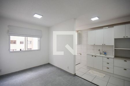 Sala de apartamento para alugar com 2 quartos, 42m² em Vila Plana, São Paulo