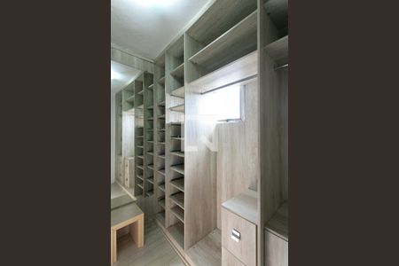 Apartamento à venda com 160m², 3 quartos e 2 vagasCloset da Suíte