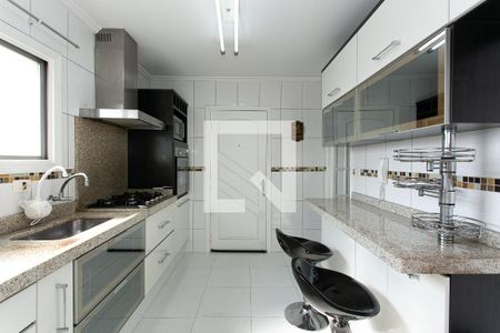 Apartamento à venda com 160m², 3 quartos e 2 vagasCozinha