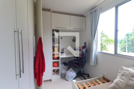 Quarto 1 de apartamento para alugar com 2 quartos, 49m² em Bom Jesus, São José dos Pinhais