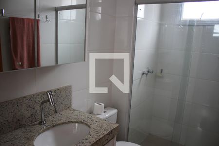 banheiro de apartamento para alugar com 3 quartos, 117m² em Jardim Atlantico, Goiânia