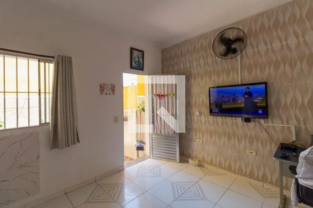 Casa à venda com 220m², 5 quartos e 2 vagasCasa 2 - Sala 