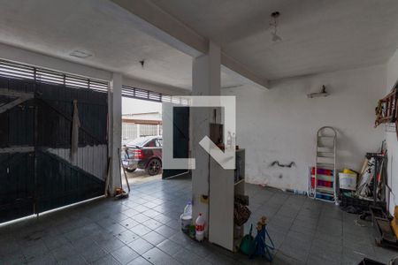 Casa à venda com 220m², 5 quartos e 2 vagasGaragem 