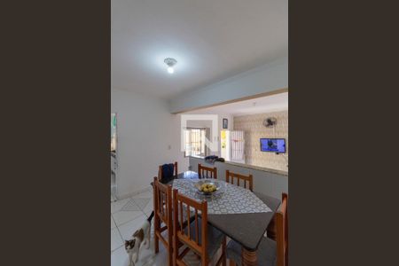 Casa à venda com 220m², 5 quartos e 2 vagasCasa 2 - Sala de Jantar