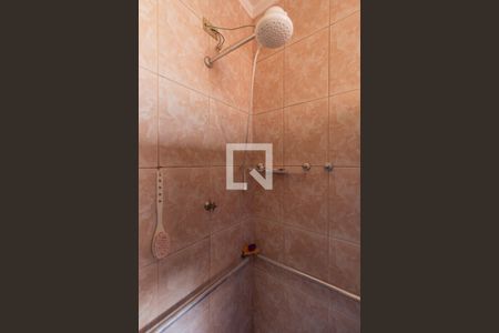 Casa à venda com 220m², 5 quartos e 2 vagasCasa 1 - Banheiro 