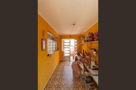 Casa à venda com 220m², 5 quartos e 2 vagasEntrada 