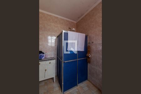 Casa à venda com 220m², 5 quartos e 2 vagasCasa 1 - Banheiro 