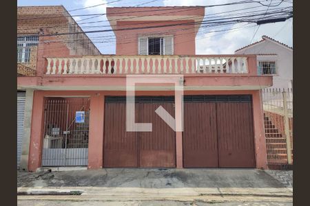 Casa à venda com 220m², 5 quartos e 2 vagasFachada 