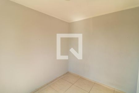 Quarto 2 de apartamento para alugar com 2 quartos, 52m² em Vila Sílvia, São Paulo