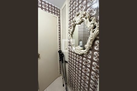 Apartamento à venda com 211m², 4 quartos e 1 vagaLavabo