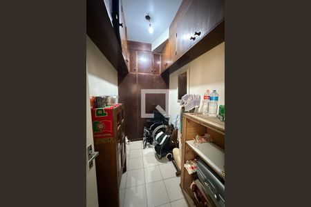 Apartamento à venda com 211m², 4 quartos e 1 vagaQuarto de Serviço