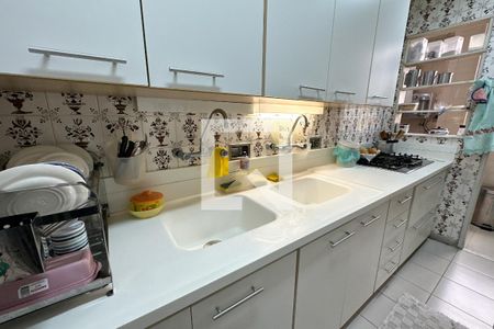 Apartamento à venda com 211m², 4 quartos e 1 vagaCozinha