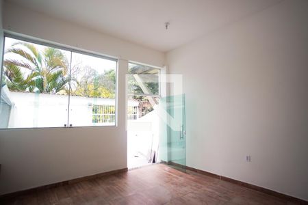 Sala 1 de casa para alugar com 3 quartos, 150m² em Trevo, Belo Horizonte
