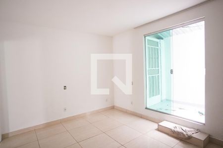 Quarto 1 de casa para alugar com 3 quartos, 150m² em Trevo, Belo Horizonte