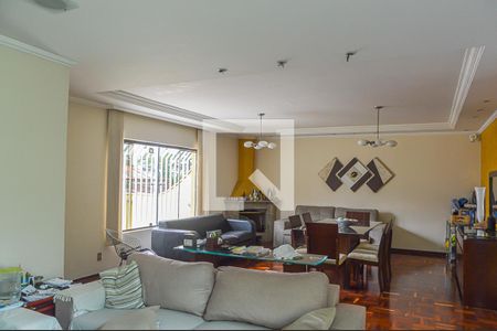 Sala de casa à venda com 3 quartos, 290m² em Nova Petrópolis, São Bernardo do Campo