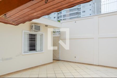 Casa à venda com 290m², 3 quartos e 5 vagasQuintal