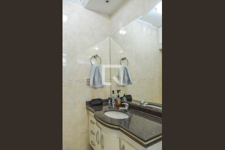 Casa à venda com 290m², 3 quartos e 5 vagasBanheiro da Suíte 3