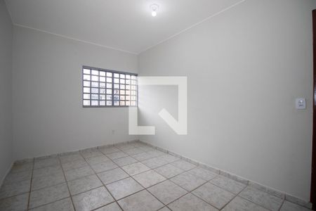 Quarto de casa para alugar com 1 quarto, 55m² em Recanto das Emas, Brasília