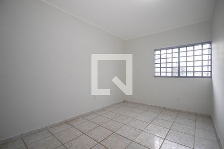 Quarto de casa para alugar com 1 quarto, 55m² em Recanto das Emas, Brasília
