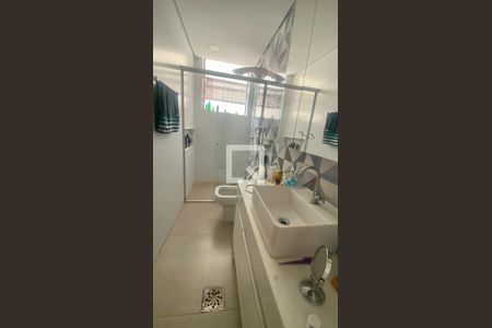 Apartamento à venda com 70m², 3 quartos e sem vagaBanheiro Social