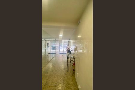 Apartamento à venda com 70m², 3 quartos e sem vagaHall social