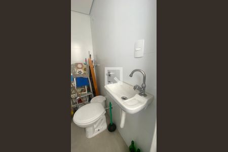 Apartamento à venda com 70m², 3 quartos e sem vagaBanheiro de serviço