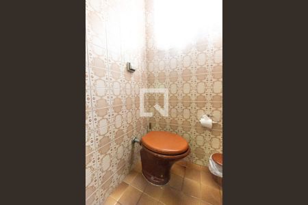 Casa à venda com 185m², 3 quartos e 2 vagas Casa à venda com 185m², 3 quartos e 2 vagasLavabo