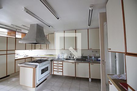 Apartamento à venda com 400m², 4 quartos e 4 vagasCozinha