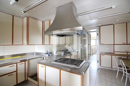 Apartamento à venda com 400m², 4 quartos e 4 vagasCozinha