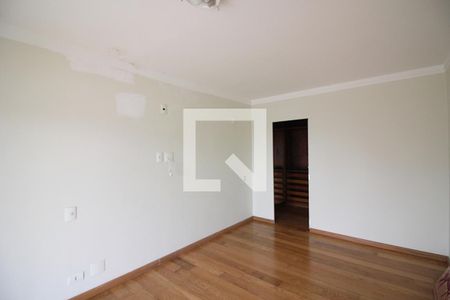 Apartamento à venda com 400m², 4 quartos e 4 vagasQuarto 2 - Suíte