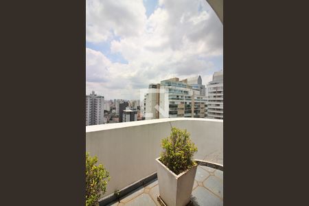Apartamento à venda com 400m², 4 quartos e 4 vagasQuarto 1 - Suíte Sacada
