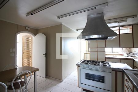 Apartamento à venda com 400m², 4 quartos e 4 vagasCozinha