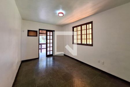 Quarto 1 de casa à venda com 4 quartos, 300m² em Itaipu, Niterói