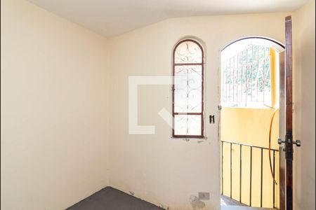 Casa à venda com 220m², 3 quartos e 3 vagas Casa à venda com 220m², 3 quartos e 3 vagasSuíte 3