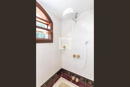 Casa à venda com 220m², 3 quartos e 3 vagas Casa à venda com 220m², 3 quartos e 3 vagasBanheiro da Suíte 1