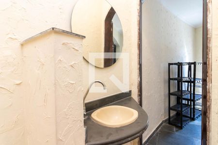 Casa à venda com 220m², 3 quartos e 3 vagas Casa à venda com 220m², 3 quartos e 3 vagasLavabo 1