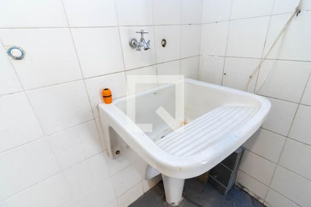 Casa à venda com 220m², 3 quartos e 3 vagas Casa à venda com 220m², 3 quartos e 3 vagasÁrea de Serviço