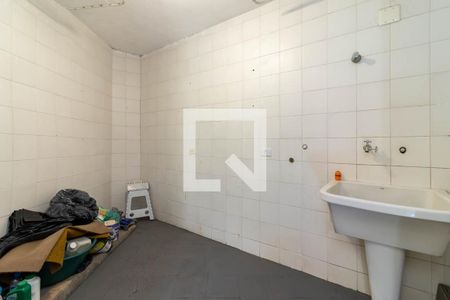Casa à venda com 220m², 3 quartos e 3 vagas Casa à venda com 220m², 3 quartos e 3 vagasÁrea de Serviço