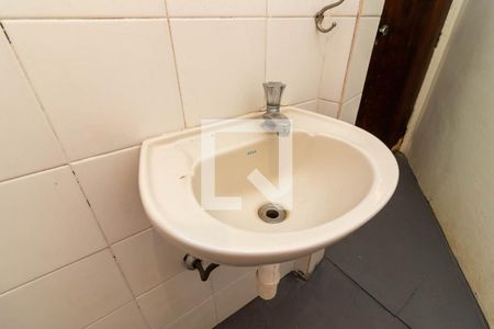 Casa à venda com 220m², 3 quartos e 3 vagas Casa à venda com 220m², 3 quartos e 3 vagasBanheiro da Suíte 3